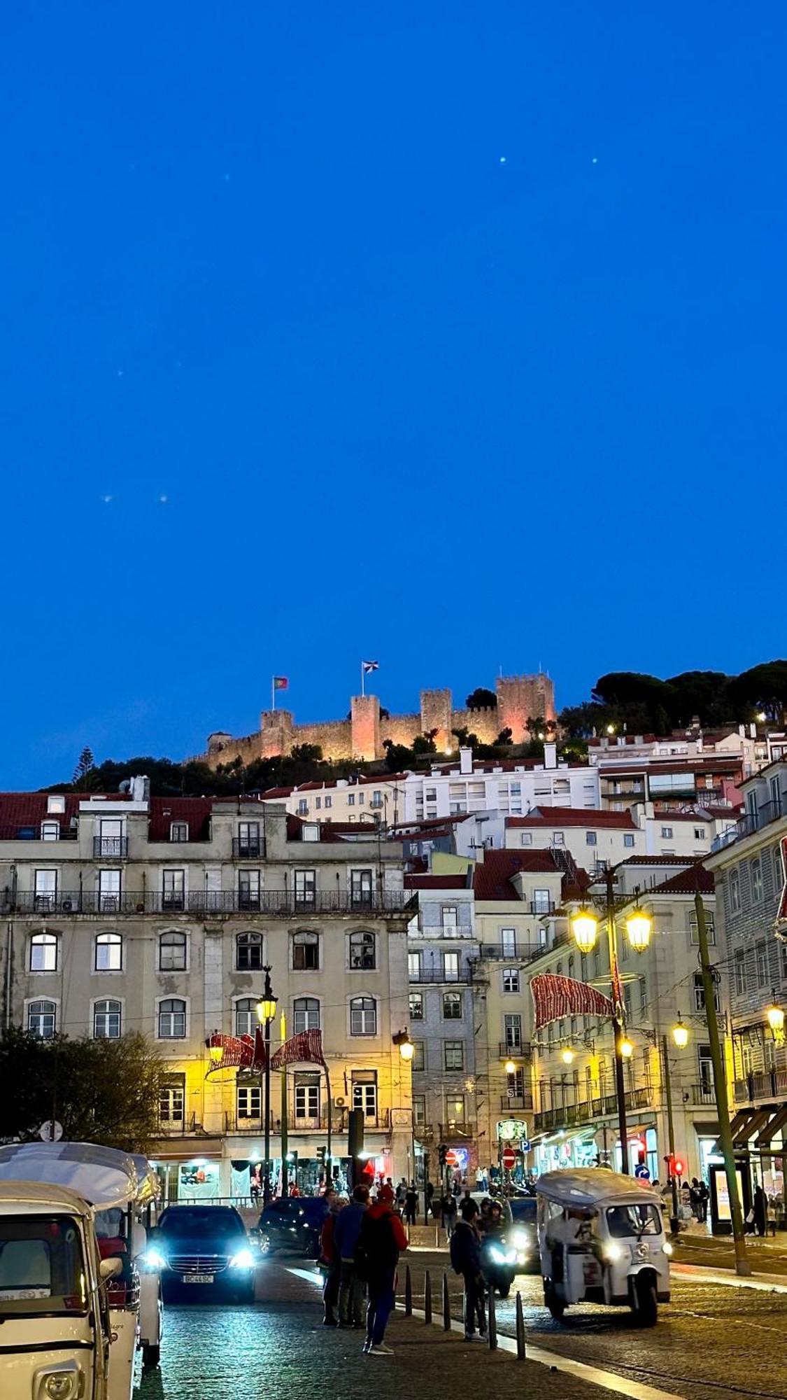 Praca Do Comercio Romantic Apartment